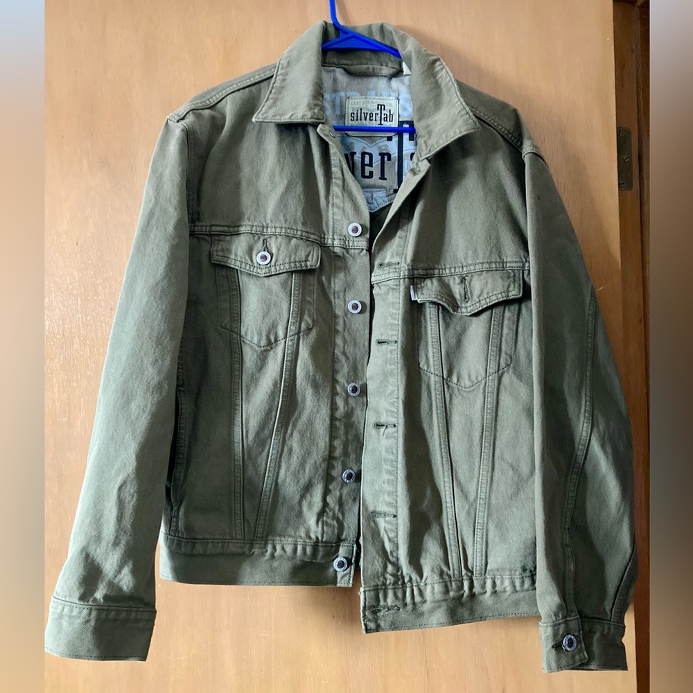 Men’s Levi denim jacket